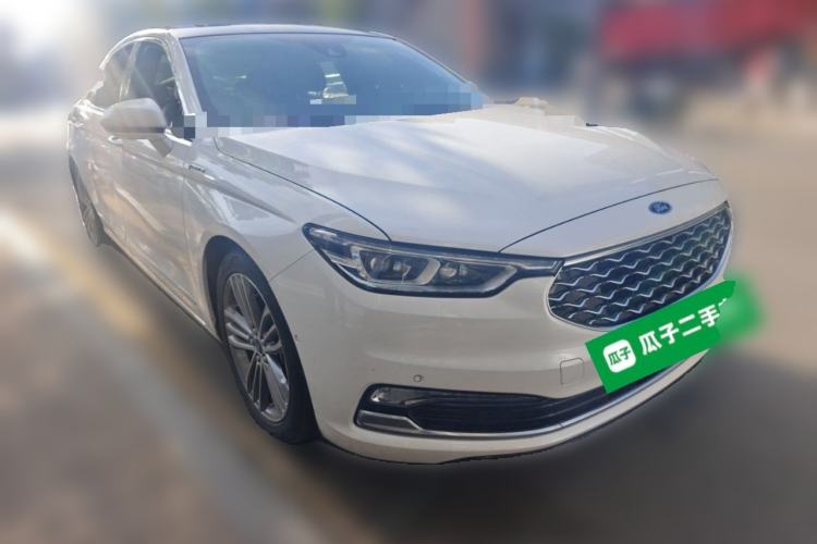Used Ford Taurus 2019 EcoBoost 245 Vignale Deluxe Edition Front Right 45 Deg