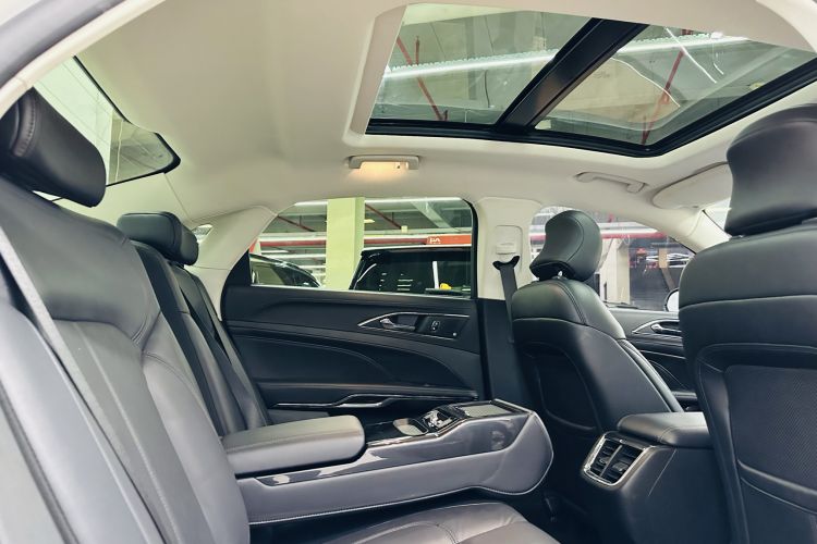 Used Ford Taurus 2019 EcoBoost 245 Premium Edition Headliner