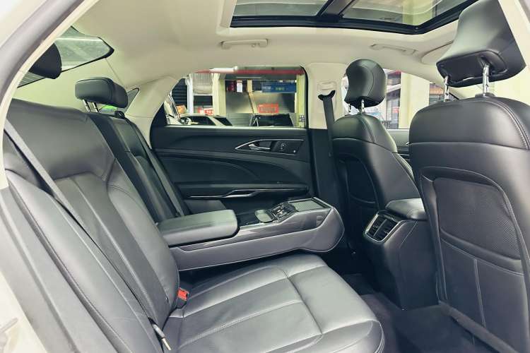 Used Ford Taurus 2019 EcoBoost 245 Premium Edition Headliner