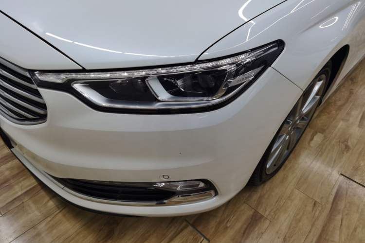 Used Ford Taurus 2019 EcoBoost 245 Premium Edition Left Front Headlight
