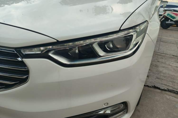 Used Ford Taurus 2019 EcoBoost 245 Premium Edition Left Front Headlight