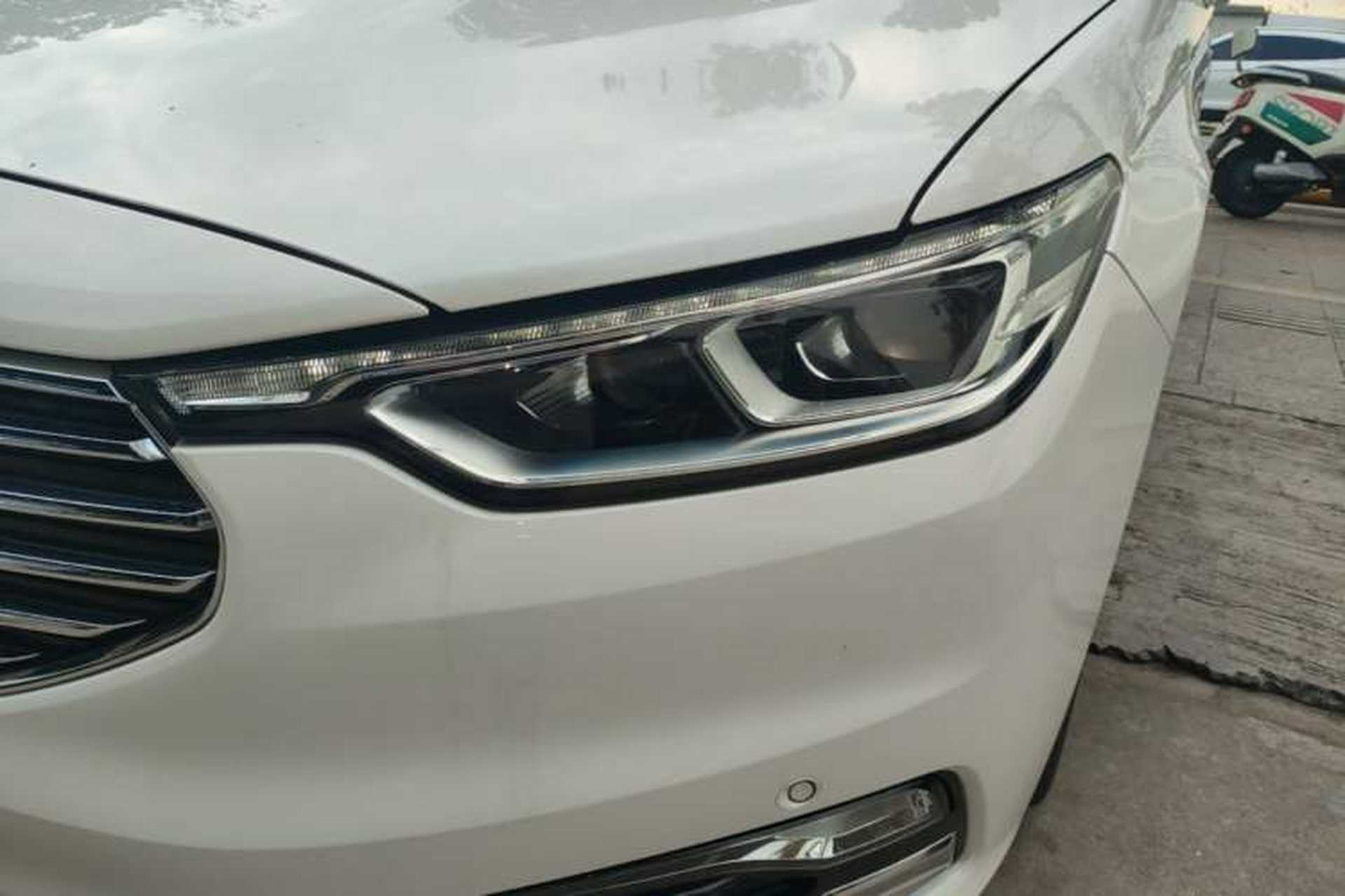 Used Ford Taurus 2019 EcoBoost 245 Premium Edition Left Front Headlight