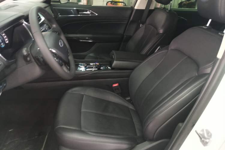 Used Ford Taurus 2019 EcoBoost 245 Premium Edition Left Front Seat