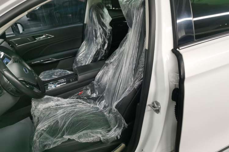 Used Ford Taurus 2019 EcoBoost 245 Premium Edition Left Front Seat