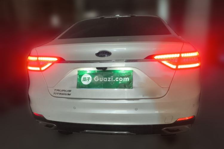 Used Ford Taurus 2019 EcoBoost 245 Premium Edition Rear
