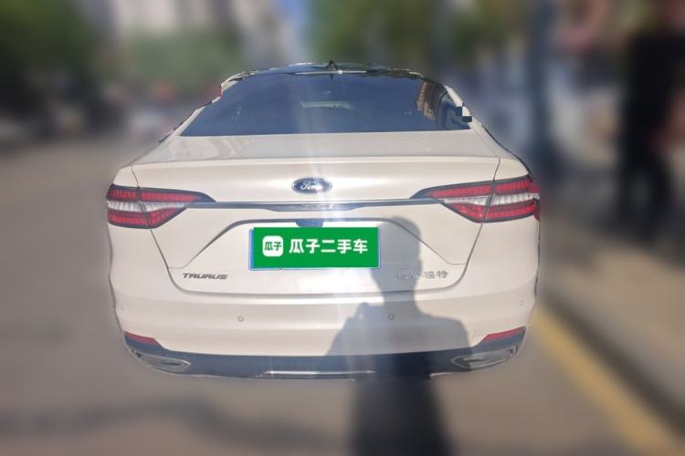 Used Ford Taurus 2019 EcoBoost 245 Vignale Deluxe Edition Rear