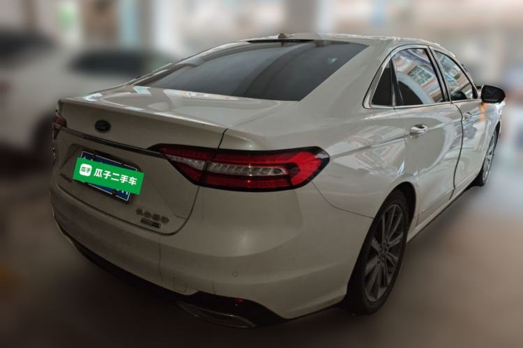 Used Ford Taurus 2019 EcoBoost 245 Premium Edition Rear Right 45 Deg