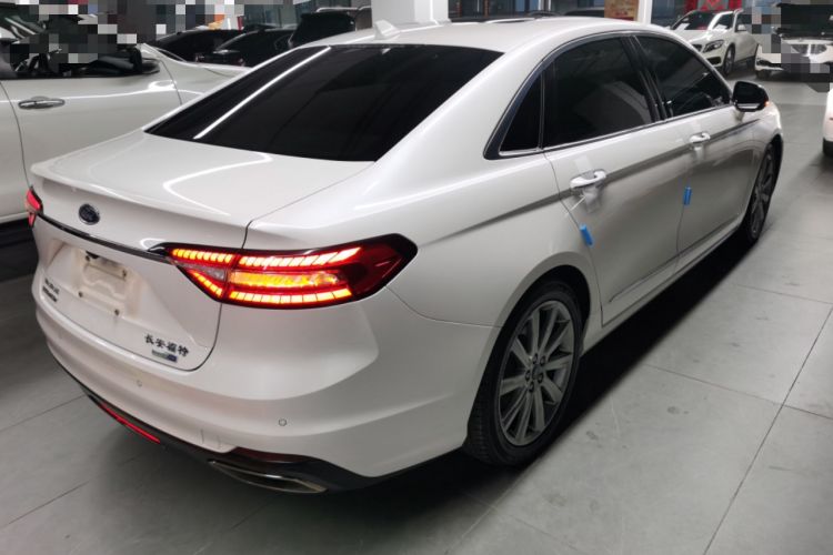 Used Ford Taurus 2019 EcoBoost 245 Premium Edition Rear Right 45 Deg
