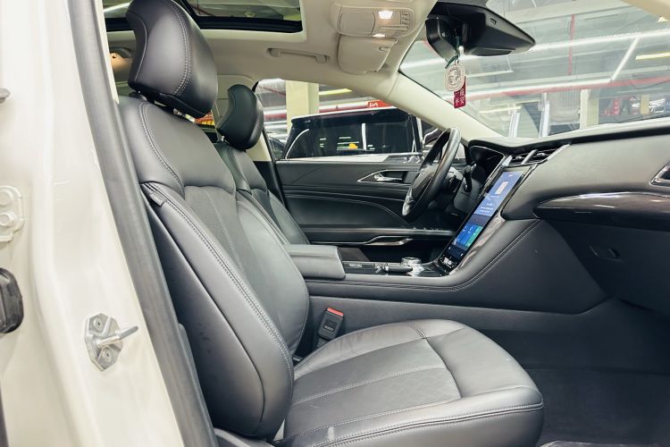 Used Ford Taurus 2019 EcoBoost 245 Premium Edition Right Front Seat