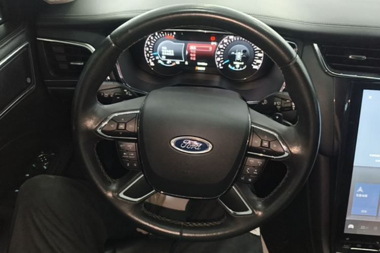 Used Ford Taurus 2019 EcoBoost 245 Premium Edition Steering Wheel