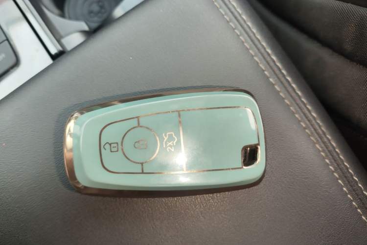 Used Ford Taurus 2019 EcoBoost 245 Premium Edition Vehicle Key