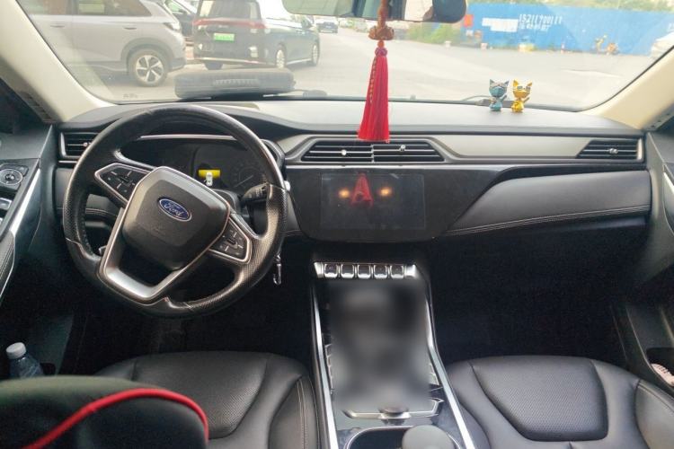 Used Ford Territory 2019 EcoBoost 145 CVT Elite Model China VI Standard Center Console