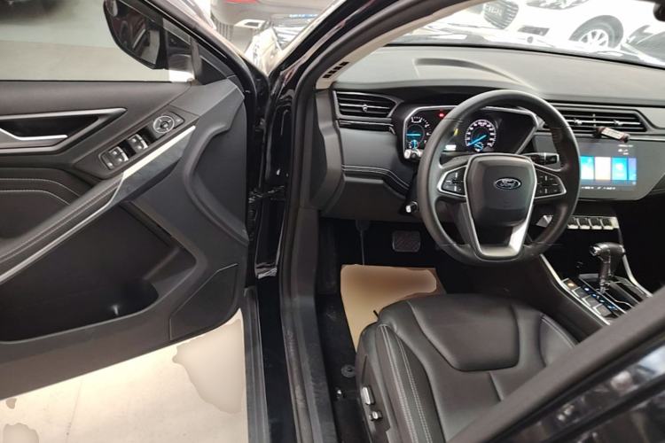 Used Ford Territory 2019 EcoBoost 145 CVT Platinum Edition China VI compliant Driver Seat