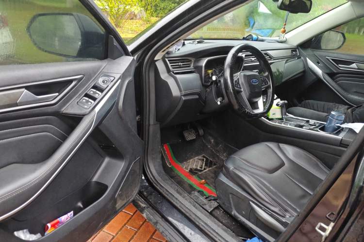 Used Ford Territory 2019 EcoBoost 145 CVT Platinum Edition China VI compliant Driver Seat