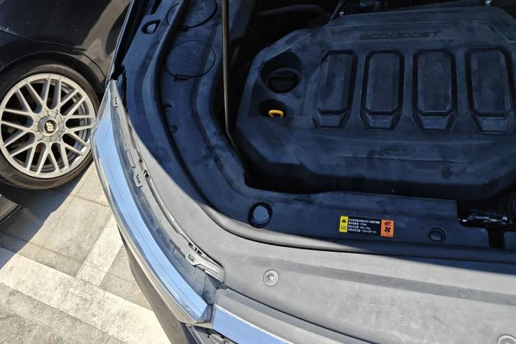 Used Ford Territory 2019 EcoBoost 145 CVT Platinum Edition China VI compliant Engine Bay Right