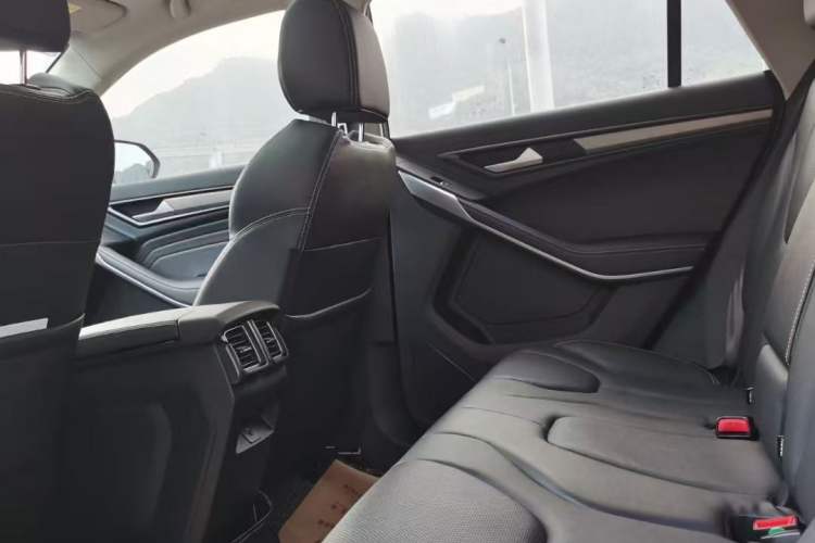 Used Ford Territory 2019 EcoBoost 145 CVT Platinum Edition China VI compliant Interior 2