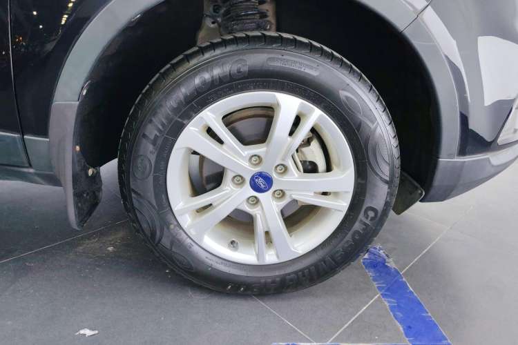 Used Ford Territory 2019 EcoBoost 145 CVT Elite Model China VI Standard Left Front Wheel Hub