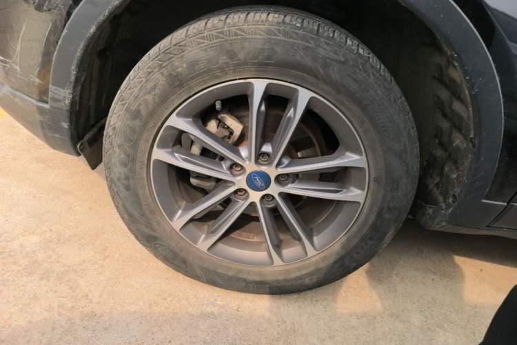 Used Ford Territory 2019 EcoBoost 145 CVT Platinum Edition China VI compliant Left Front Wheel Hub