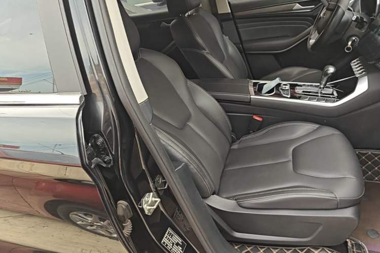Used Ford Territory 2019 EcoBoost 145 CVT Platinum Edition China VI compliant Right Front Seat