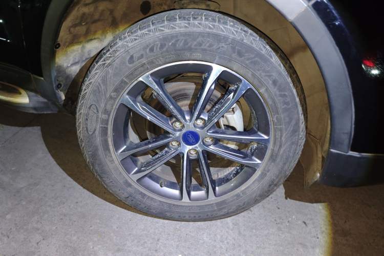 Used Ford Territory 2019 EcoBoost 145 CVT Platinum Edition China VI compliant Right Front Wheel Hub