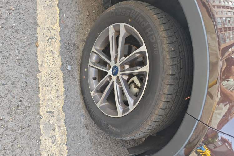 Used Ford Territory 2019 EcoBoost 145 CVT Platinum Edition China VI compliant Right Front Wheel Hub