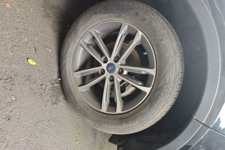 Used Ford Territory 2019 EcoBoost 145 CVT Platinum Edition China VI compliant Right Front Wheel Hub