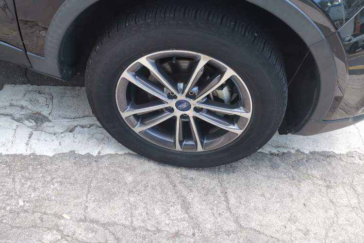 Used Ford Territory 2019 EcoBoost 145 CVT Platinum Edition China VI compliant Right Front Wheel Hub