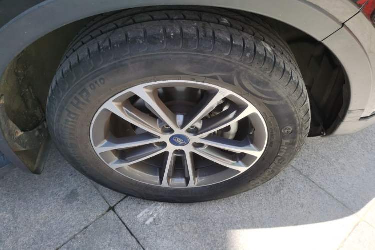 Used Ford Territory 2019 EcoBoost 145 CVT Platinum Edition China VI compliant Right Front Wheel Hub