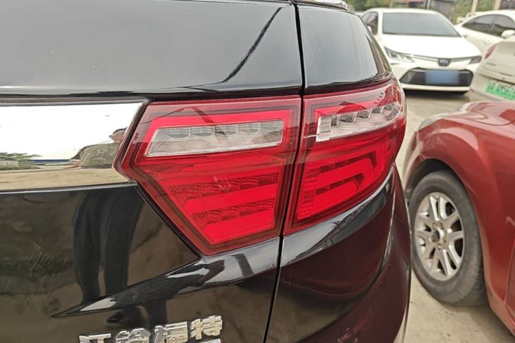 Used Ford Territory 2019 EcoBoost 145 CVT Platinum Edition China VI compliant Right Rear Taillight