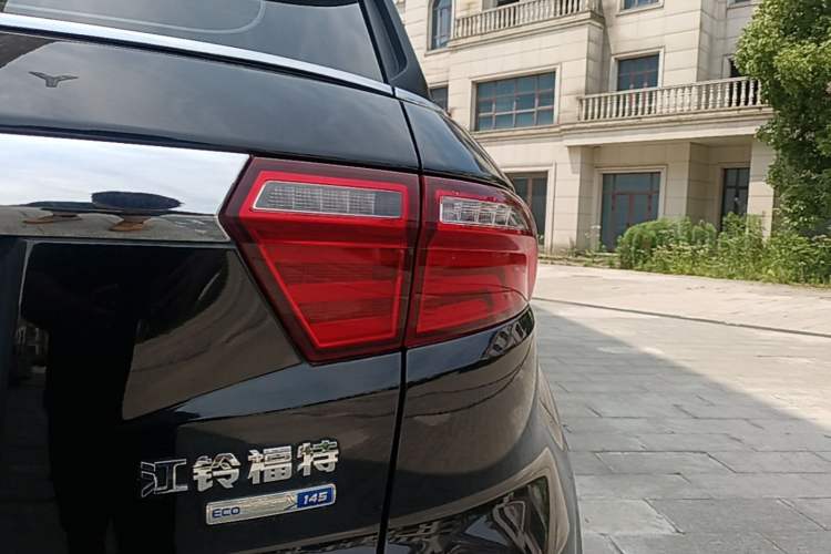 Used Ford Territory 2019 EcoBoost 145 CVT Platinum Edition China VI compliant Right Rear Taillight
