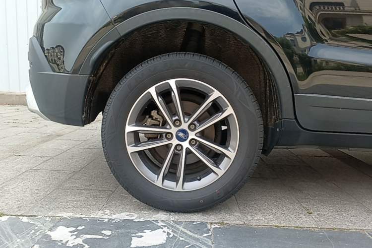 Used Ford Territory 2019 EcoBoost 145 CVT Platinum Edition China VI compliant Right Rear Wheel Hub