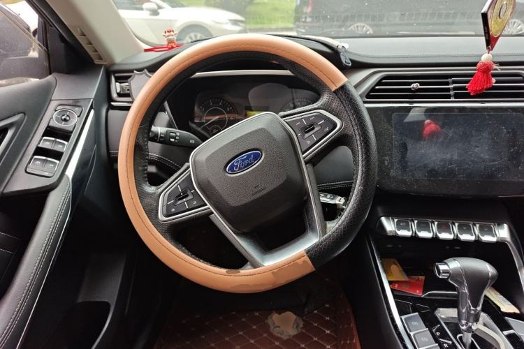 Used Ford Territory 2019 EcoBoost 145 CVT Platinum Edition China VI compliant Steering Wheel
