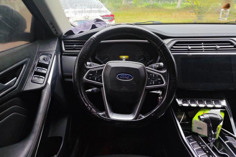 Used Ford Territory 2019 EcoBoost 145 CVT Platinum Edition China VI compliant Steering Wheel
