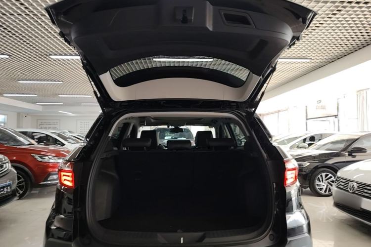 Used Ford Territory 2019 EcoBoost 145 CVT Platinum Edition China VI compliant Trunk