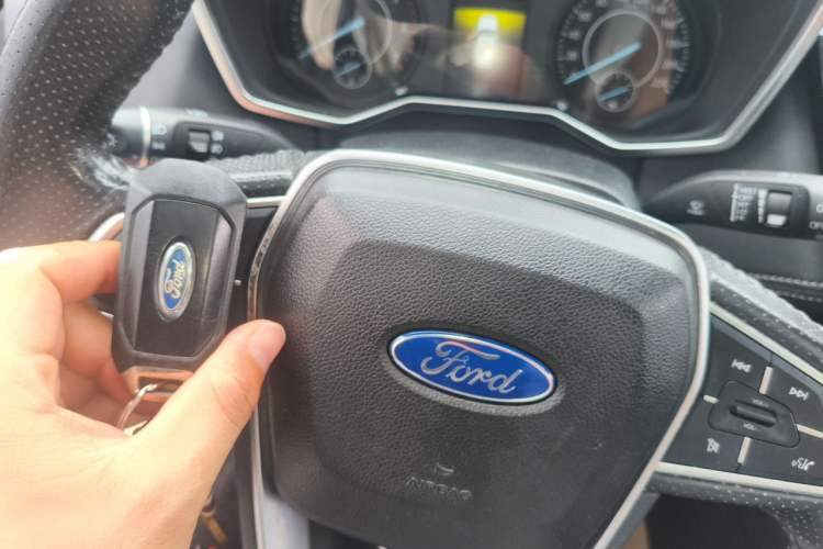 Used Ford Territory 2019 EcoBoost 145 CVT Platinum Edition China VI compliant Vehicle Key