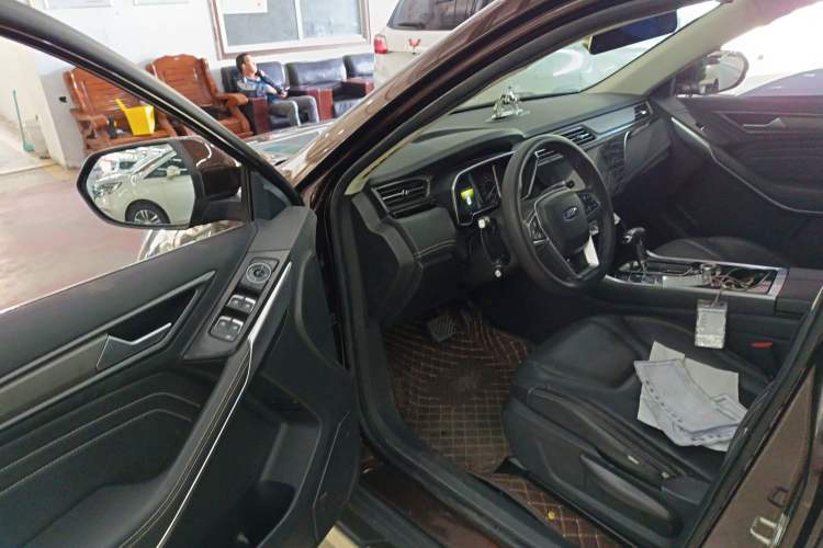 Used Ford Territory 2019 EcoBoost 145 CVT Platinum Edition China VI compliant Driver Seat
