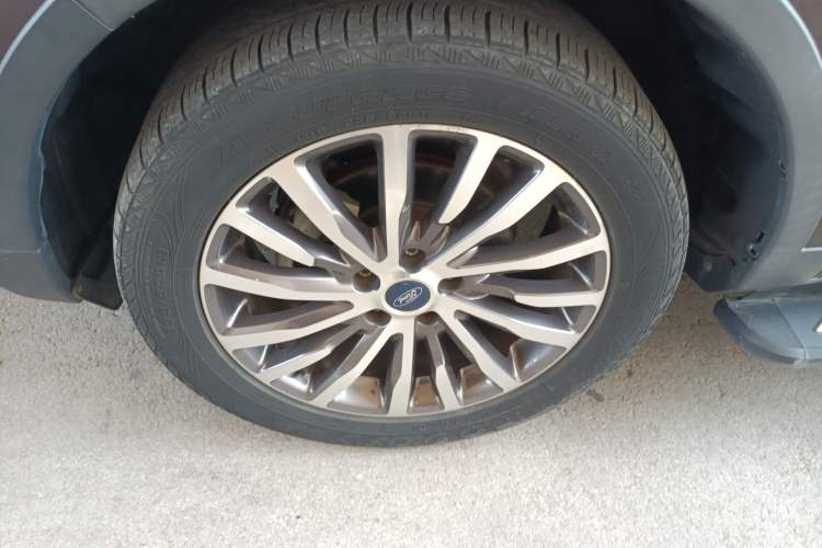 Used Ford Territory 2019 EcoBoost 145 CVT Prestige Model China VI Standard Left Front Wheel Hub