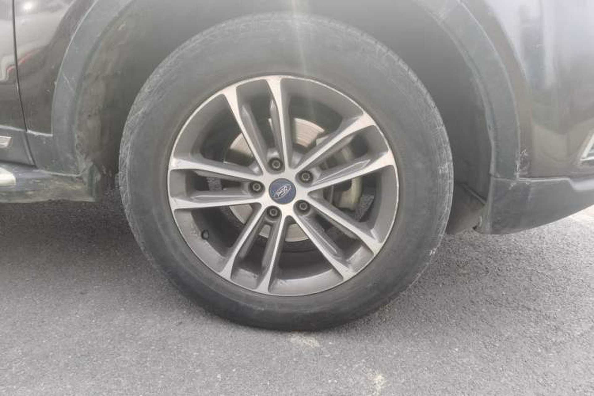 Used Ford Territory 2019 EcoBoost 145 CVT Elite Model China VI Standard Right Front Wheel Hub