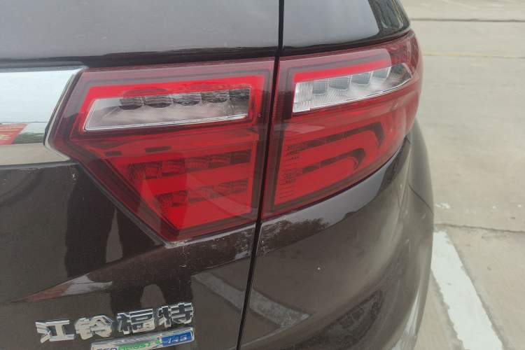 Used Ford Territory 2019 EcoBoost 145 CVT Platinum Edition China VI compliant Right Rear Taillight
