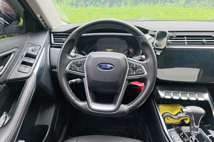 Used Ford Territory 2019 EcoBoost 145 CVT Platinum Edition China VI compliant Steering Wheel
