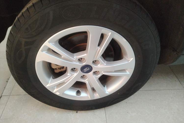 Used Ford Territory 2019 EcoBoost 145 CVT Elite Model China VI Standard Right Rear Wheel Hub