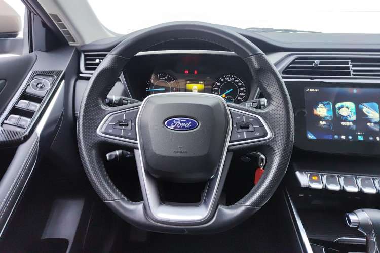 Used Ford Territory 2019 EcoBoost 145 CVT Platinum Edition China VI compliant Steering Wheel