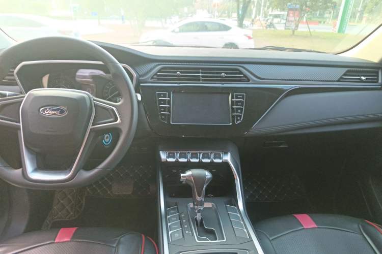 Used Ford Territory 2019 EcoBoost 145 CVT Elite Model China VI Standard Audio And AC Panel
