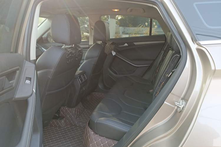 Used Ford Territory 2019 EcoBoost 145 CVT Platinum Edition China VI compliant Interior 4