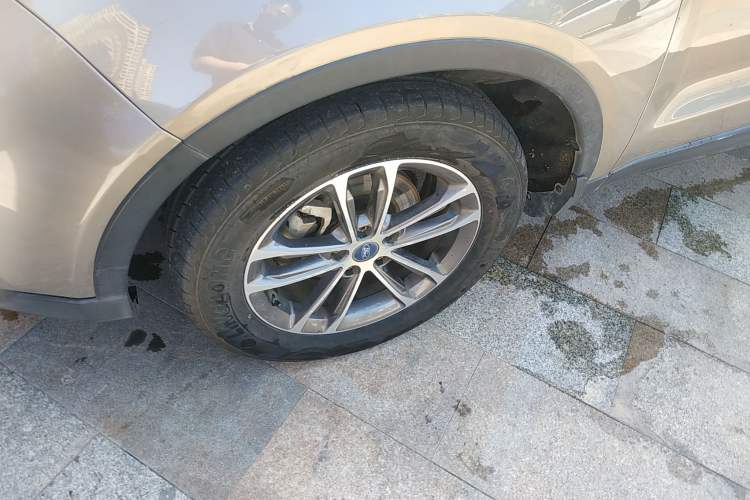 Used Ford Territory 2019 EcoBoost 145 CVT Platinum Edition China VI compliant Left Front Wheel Hub