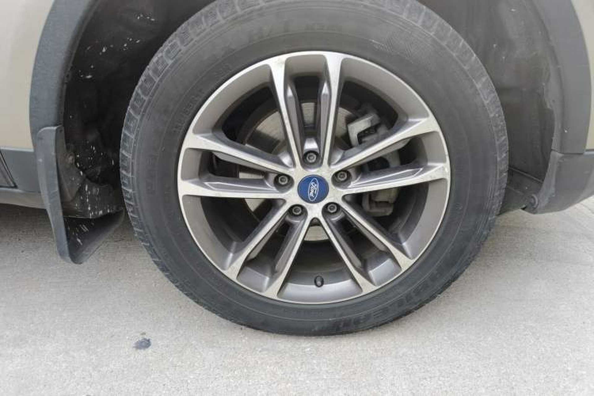Used Ford Territory 2019 EcoBoost 145 CVT Platinum Edition China VI compliant Right Front Wheel Hub