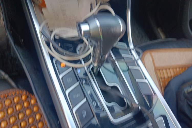 Used Ford Territory 2019 EcoBoost 145 CVT Platinum Edition China VI compliant Gear Lever