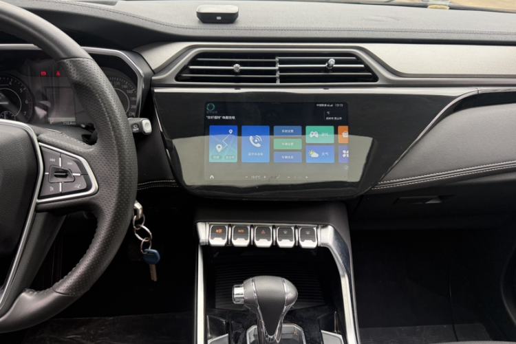 Used Ford Territory 2019 EcoBoost 145 CVT Platinum Edition China VI compliant Audio And AC Panel