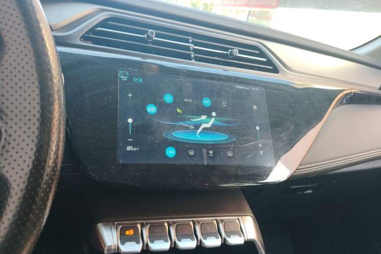 Used Ford Territory 2019 EcoBoost 145 CVT Platinum Edition China VI compliant Audio And AC Panel