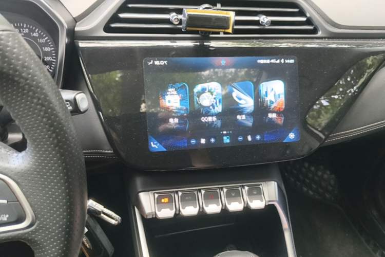 Used Ford Territory 2019 EcoBoost 145 CVT Platinum Edition China VI compliant Audio And AC Panel